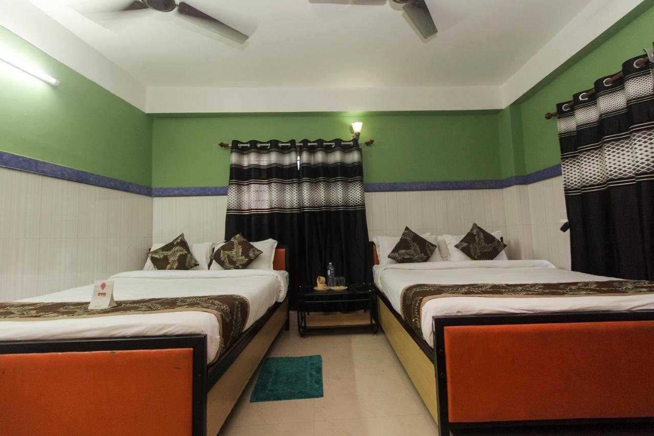 Oyo 16064 Tirupati Lodge Siliguri Εξωτερικό φωτογραφία