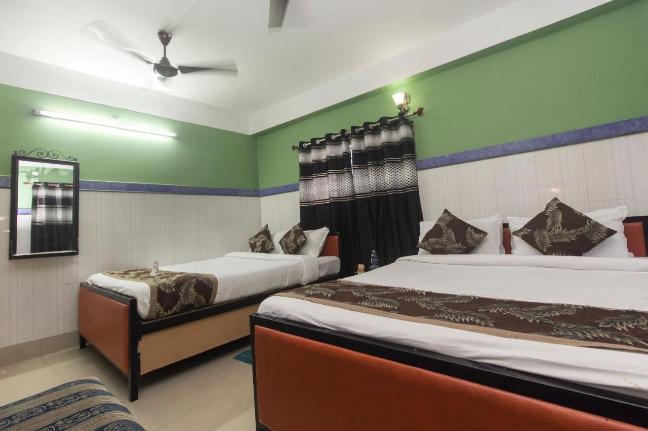 Oyo 16064 Tirupati Lodge Siliguri Εξωτερικό φωτογραφία