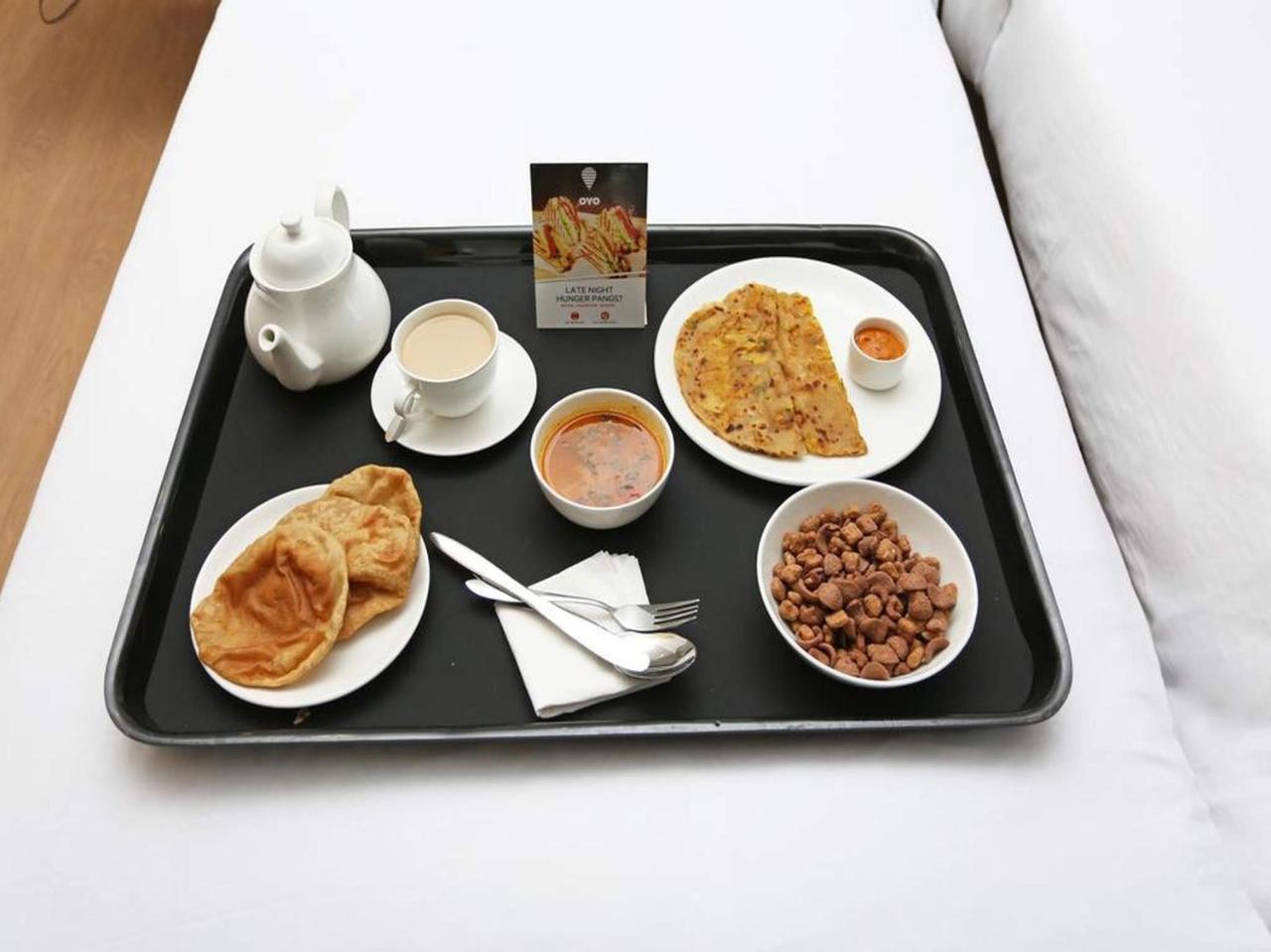 Oyo 16064 Tirupati Lodge Siliguri Εξωτερικό φωτογραφία